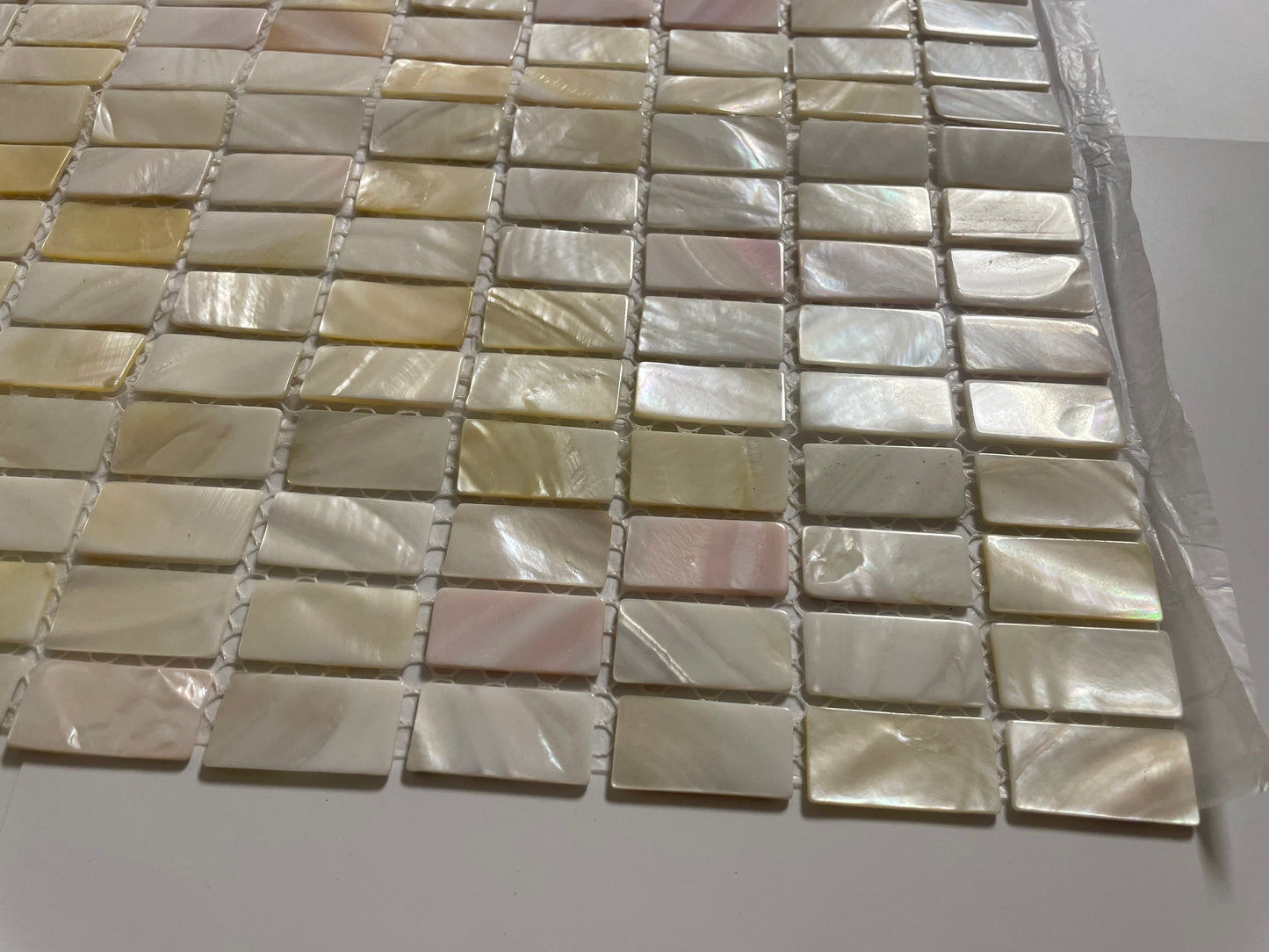 Natural Rectangular Mother of Pearl Mosaic Tile For Bathroom Kitchen Wall Shower Spa Backsplash Tile