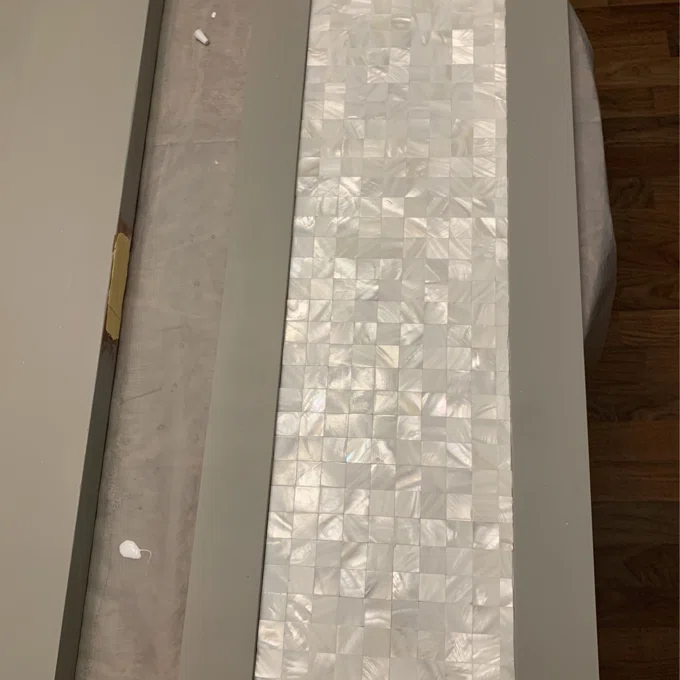 White Seamless Square Mother of Pearl Mosaic Tile for Bathroom Kitchen and Shower Wall Tile