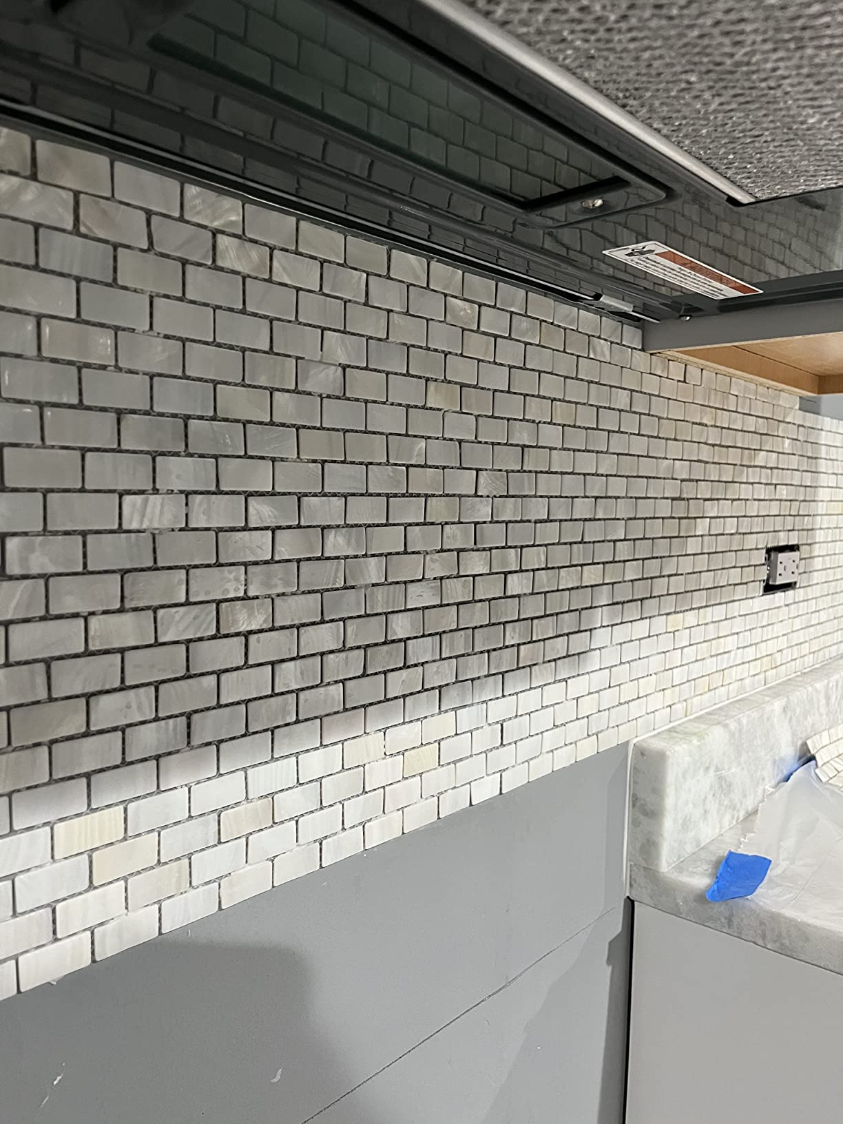 White Brick Mother of Pearl Mosaic Tile for Bathroom Kitchen and Shower Wall Tile