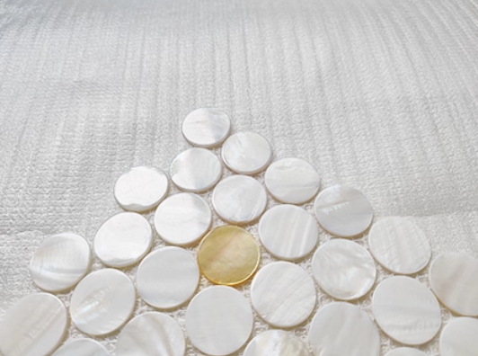 White and Yellow Circle Mother of Pearl Mosaic Tile for Bathroom Kitchen and Shower Wall Tile
