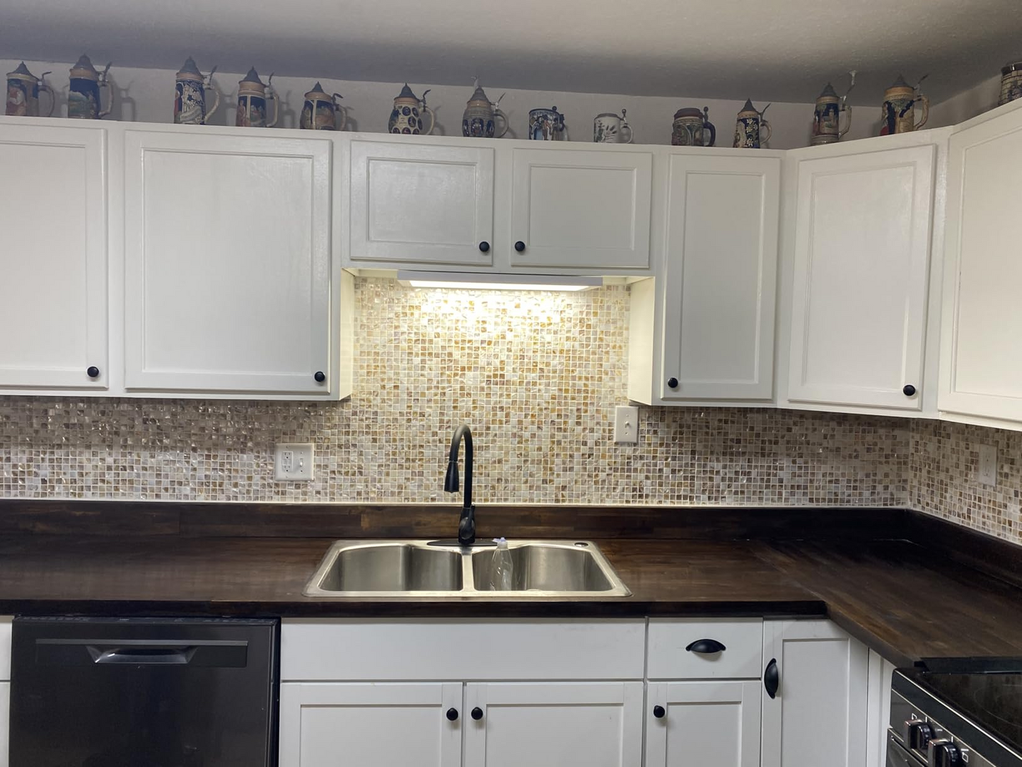 Dapple Square Mother of Pearl Mosaic Tile for Bathroom Kitchen and Shower Wall Tile