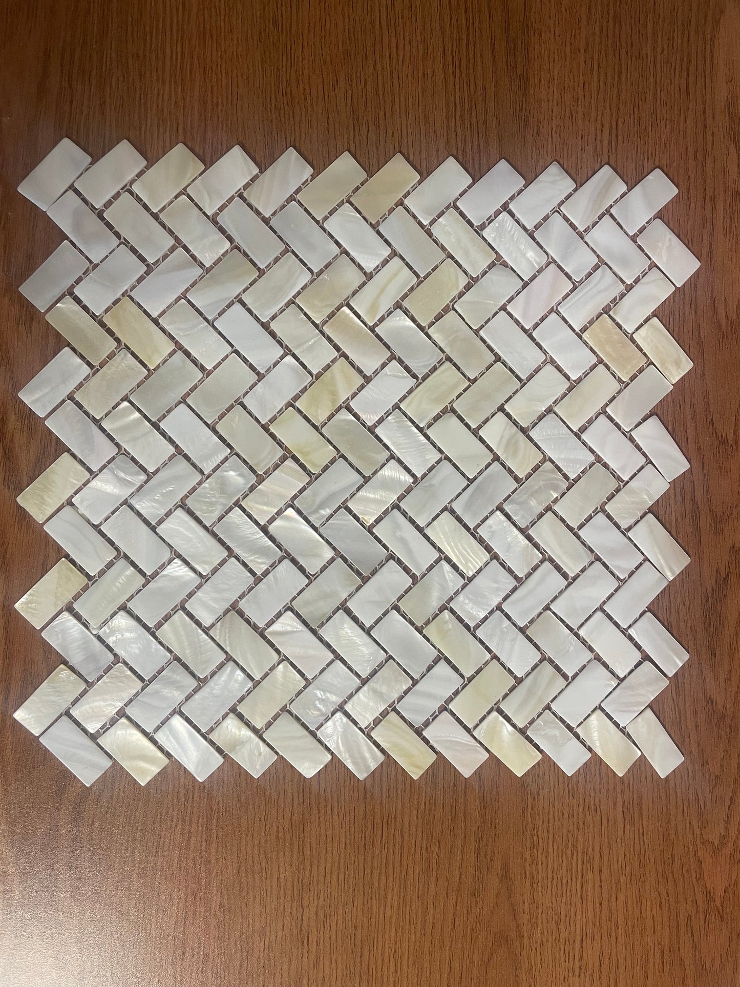 Natural Herringbone Mother of Pearl Mosaic Tile for Bathroom Kitchen and Shower Wall Tile