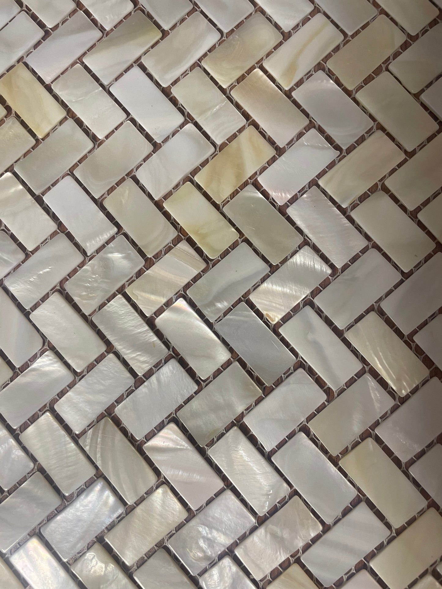 Natural Herringbone Mother of Pearl Mosaic Tile for Bathroom Kitchen and Shower Wall Tile