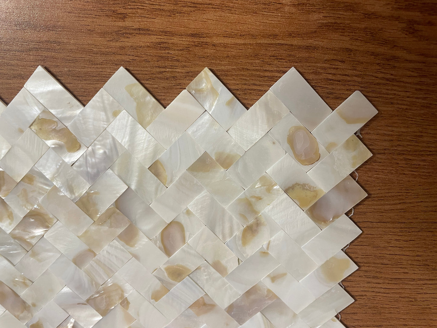 Handmade Dapple Groutless Herringbone Mother of Pearl Mosaic Tile for Bathroom Kitchen Shower Backsplash Tile