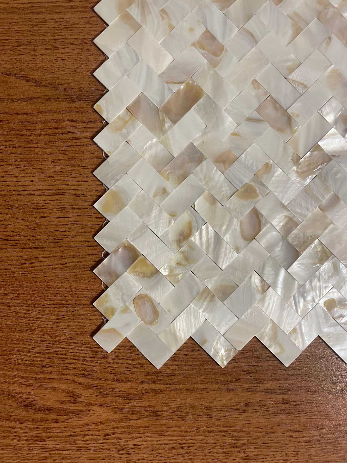 Handmade Dapple Groutless Herringbone Mother of Pearl Mosaic Tile for Bathroom Kitchen Shower Backsplash Tile