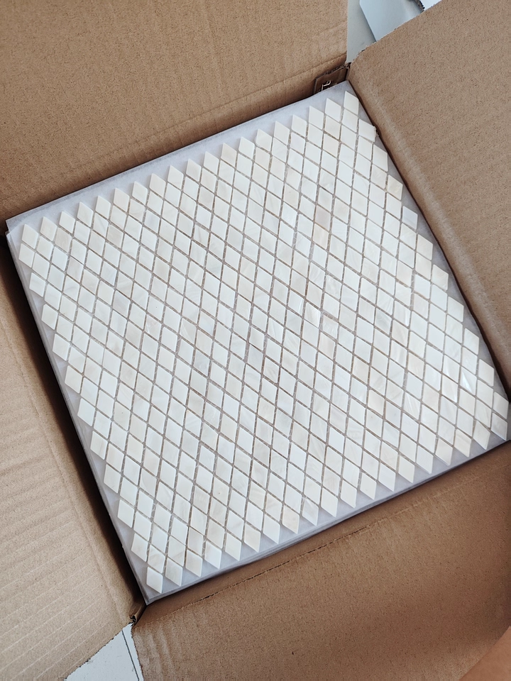 White Tiny Rhombus Mother of Pearl Mosaic Tile for Bathroom Kitchen and Shower Wall Tile