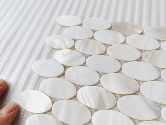 White Oval Mother of Pearl Mosaic Tile for Bathroom Kitchen and Shower Wall Tile